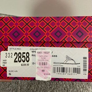 Tory Burch Miller-Pink size 6